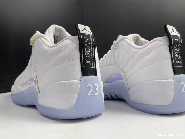 DB0733-190 12 LOW JORDAN AIR (2021) RETRO EASTER 0812